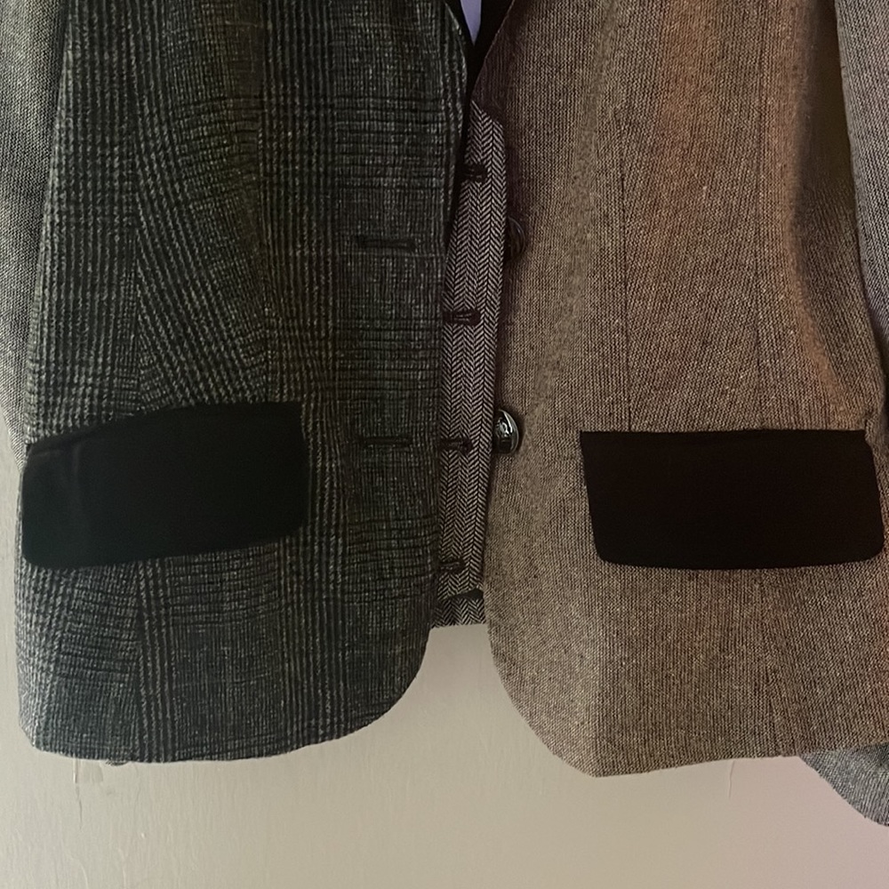 Wool blazer - Picture 2 of 3